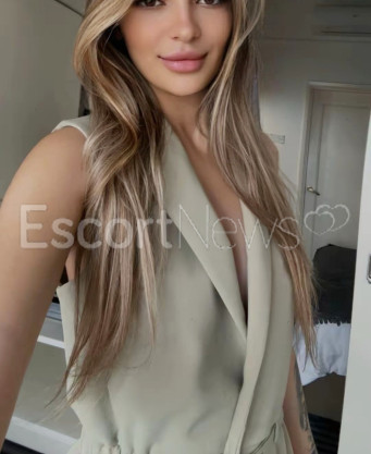 Photo escort girl Merve : the best escort service