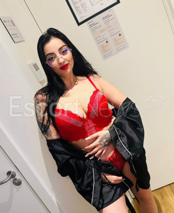 Photo escort girl Raysa: the best escort service