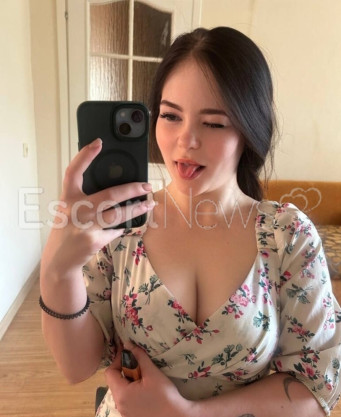 Photo escort girl Lila: the best escort service