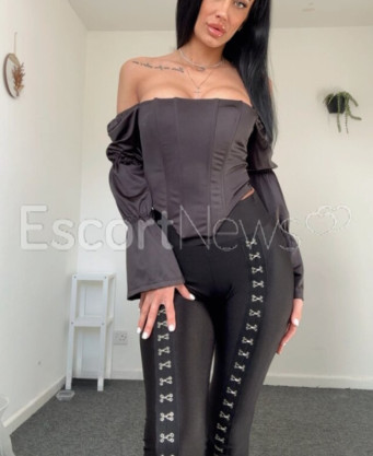 Photo escort girl Elena: the best escort service