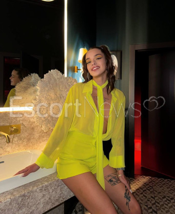 Photo escort girl Lana: the best escort service