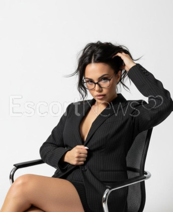 Photo escort girl Elite W. Stacy: the best escort service