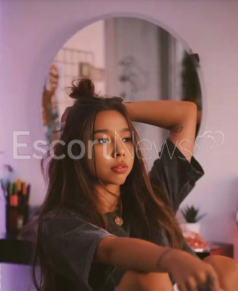 Photo escort girl Lara: the best escort service