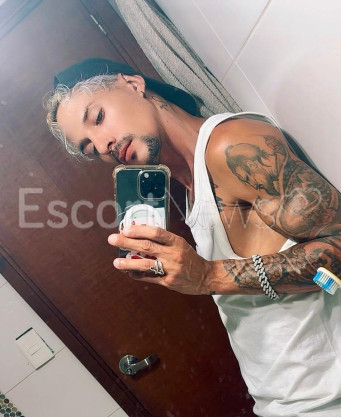Photo escort girl Ray: the best escort service