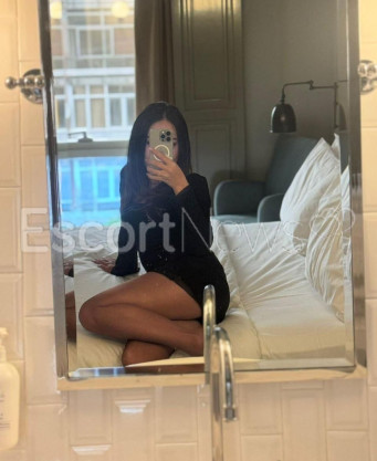 Photo escort girl Cristina: the best escort service