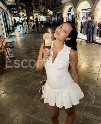 Photo escort girl Esila: the best escort service