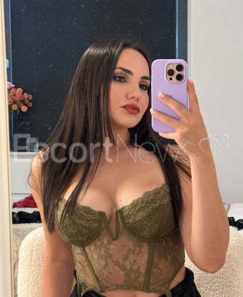 Photo escort girl Valeriya: the best escort service