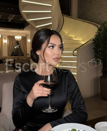 Photo escort girl Ruha: the best escort service