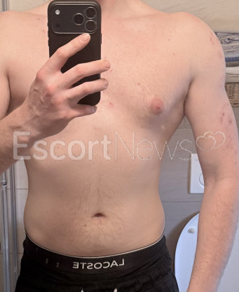 Photo escort girl Loco2000: the best escort service