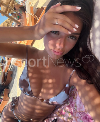 Photo escort girl Karine: the best escort service