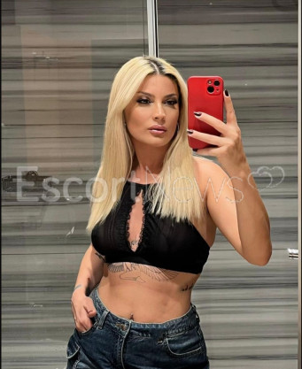 Photo escort girl Violet: the best escort service