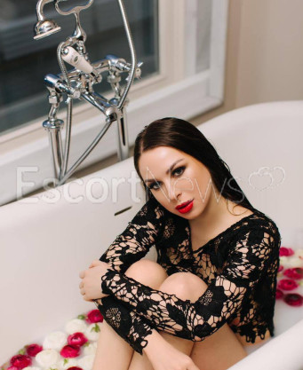 Photo escort girl Julianna : the best escort service