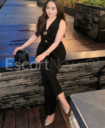 Photo escort girl Zurra: the best escort service