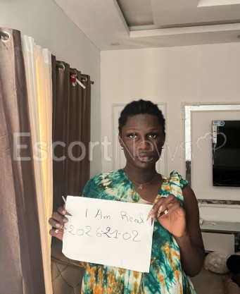 Photo escort girl TsQueenDayou : the best escort service