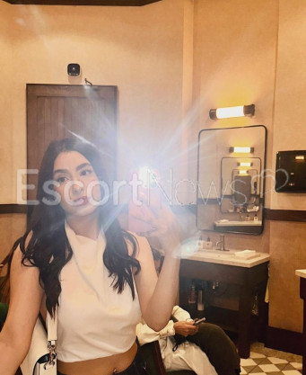 Photo escort girl Sara: the best escort service