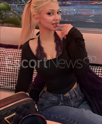 Photo escort girl Simay: the best escort service