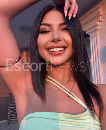 Photo escort girl Beste: the best escort service