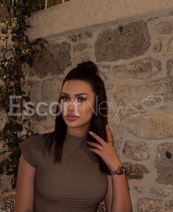 Photo escort girl Ceren : the best escort service