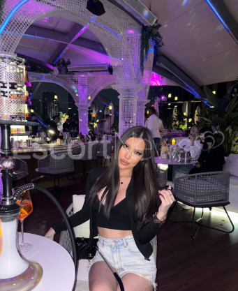 Photo escort girl Asel: the best escort service