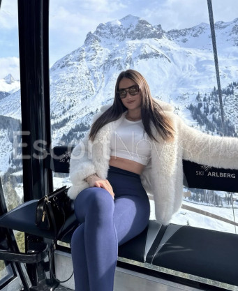 Photo escort girl DEFNE: the best escort service