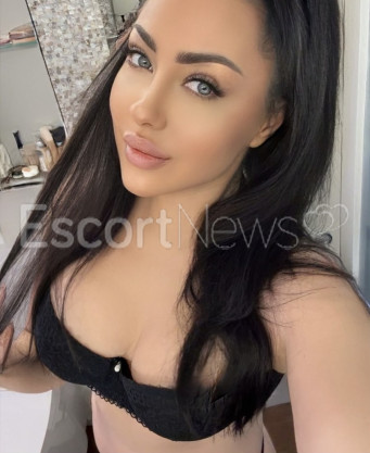 Photo escort girl Nelya_12 Ukrainian girl : the best escort service