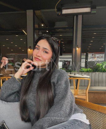 Photo escort girl Nill: the best escort service