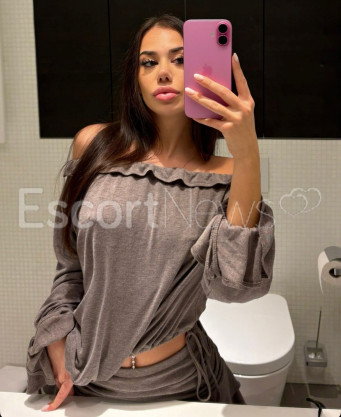 Photo escort girl irina: the best escort service