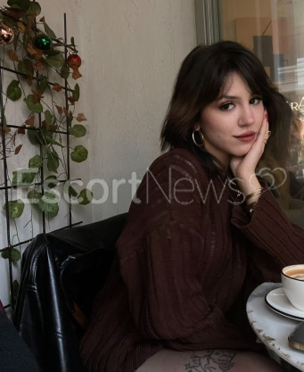 Photo escort girl Bade: the best escort service