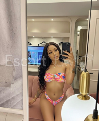 Photo escort girl Miss Candy: the best escort service