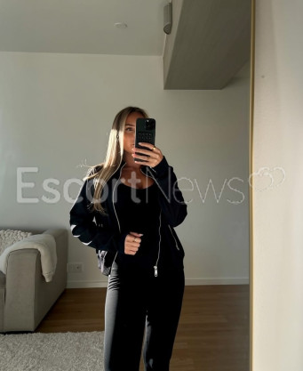 Photo escort girl alev: the best escort service