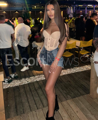 Photo escort girl Valee: the best escort service