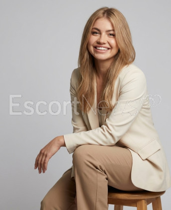 Photo escort girl Alisa: the best escort service