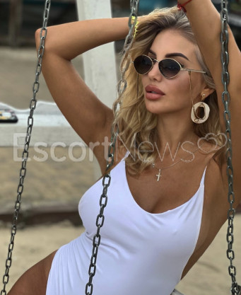 Photo escort girl Eva: the best escort service