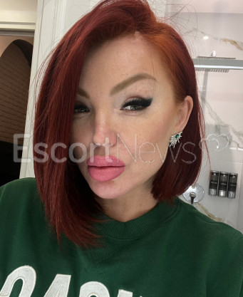Photo escort girl Diana Red Fox: the best escort service