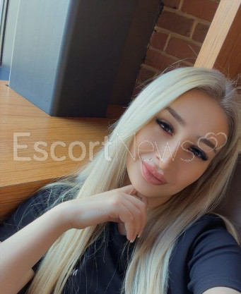 Photo escort girl AYSEL: the best escort service