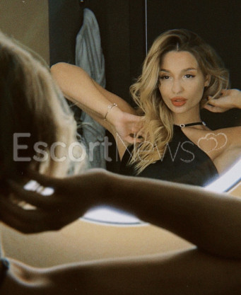 Photo escort girl ezura: the best escort service