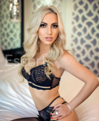 Photo escort girl Djanetta: the best escort service