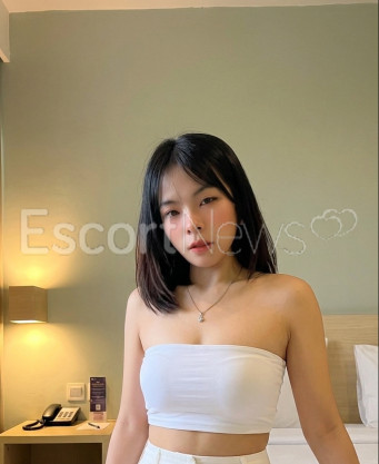 Photo escort girl Tisyaa: the best escort service