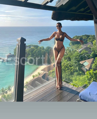 Photo escort girl Eve: the best escort service