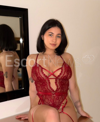 Photo escort girl Maya: the best escort service