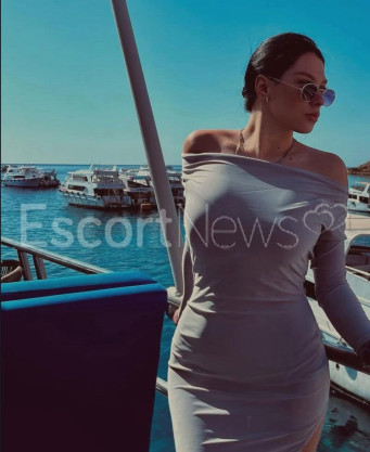 Photo escort girl Ella: the best escort service