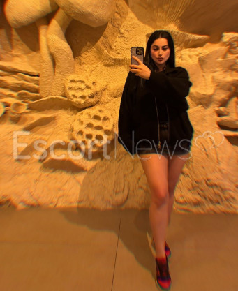 Photo escort girl Helen: the best escort service