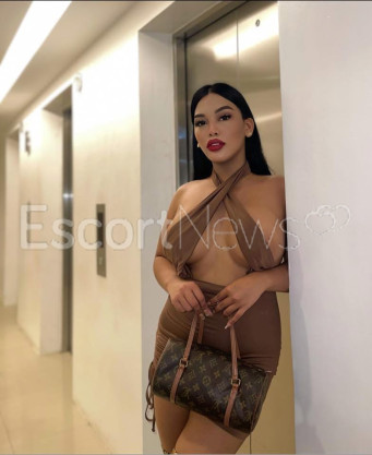 Photo escort girl Ronan: the best escort service