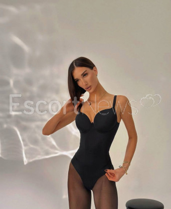 Photo escort girl Nino: the best escort service