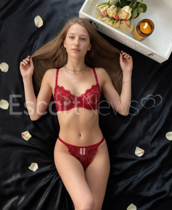 Photo escort girl ANNA_B: the best escort service