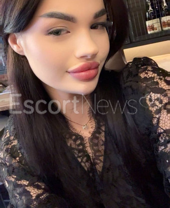 Photo escort girl Lera: the best escort service
