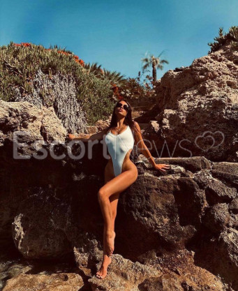 Photo escort girl ADRIANA: the best escort service