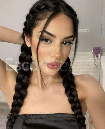 Photo escort girl Sasha: the best escort service