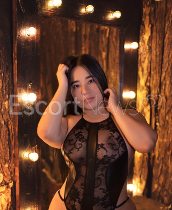 Photo escort girl Chanel: the best escort service