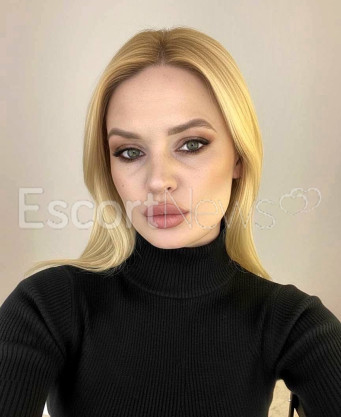 Photo escort girl Indira: the best escort service